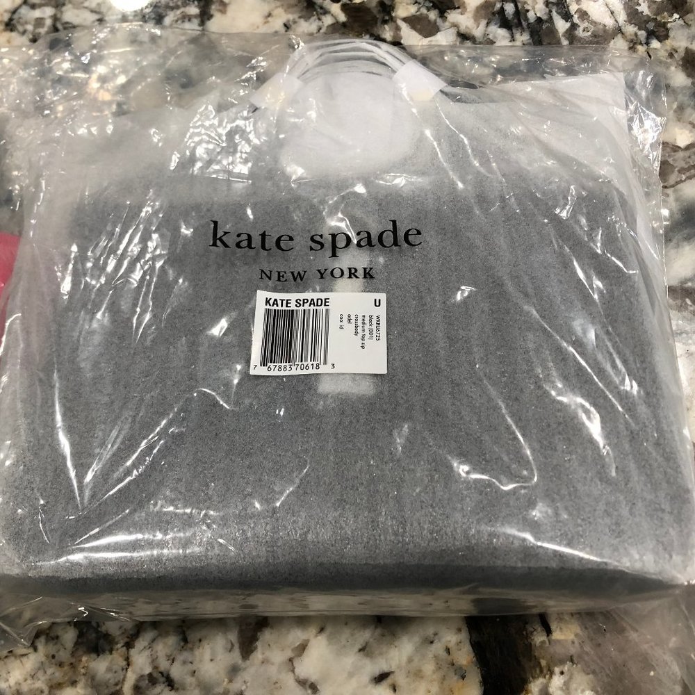 New with Tags Kate Spade ADEL Black Leather Zip Top Crossbody WKRU6725 - Picture 5 of 6